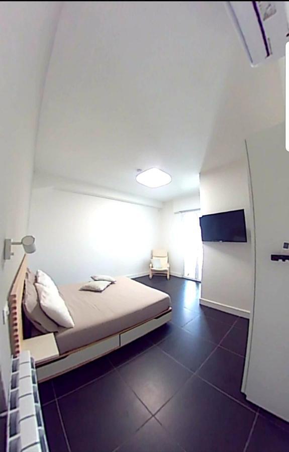 Efeso 19 Hotell Roma Eksteriør bilde
